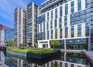 Thumbnail 3 bedroom flat for sale in Merchant Square East, London