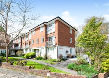3 Bedrooms Maisonette for sale in Hitherwood Drive, London SE19