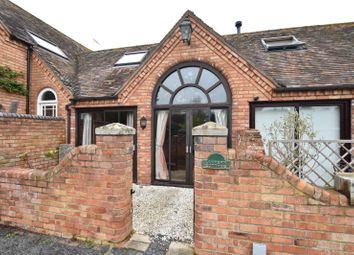 Thumbnail Terraced house for sale in Abbots Lench, Evesham, Worcestershire