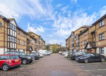Thumbnail 2 bed flat for sale in Somerset Gardens, Creighton Road, London