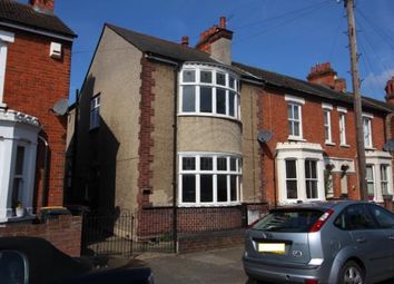 2 Bedrooms Semi-detached house to rent in Dudley Street, Bedford MK40