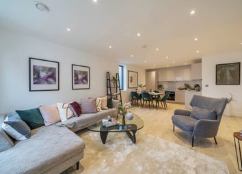 Thumbnail 1 bedroom flat for sale in Hamlet Gate, East Finchley, London