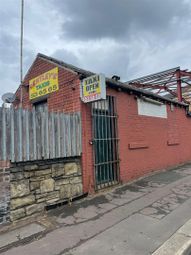 Thumbnail Commercial property to let in Alder Street, Huddersfield