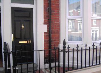 Thumbnail 2 bed flat to rent in Wingrove Avenue, Newcastle Upon Tyne