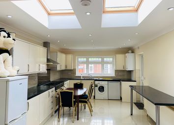 3 Bedroom Semi-detached house for rent