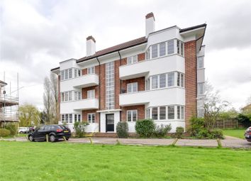 Thumbnail 3 bedroom flat for sale in Deacons Hill Road, Elstree, Hertfordshire