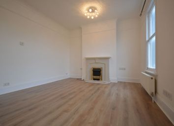 3 Bedrooms Flat to rent in Darnley Street, Gravesend DA11