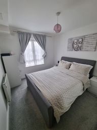 Thumbnail Flat to rent in St. James's Road, Brentwood