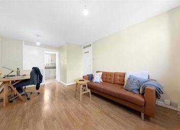 Thumbnail 1 bed flat to rent in Cromwell Road, Oval