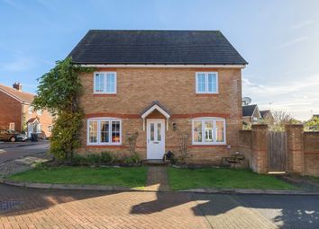 Thumbnail Detached house for sale in Oak Tree Drive, Hassocks, West Sussex