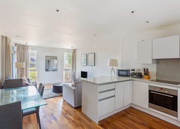 Thumbnail 3 bed flat to rent in Bellville House, Greenwich