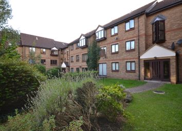 2 Bedrooms Flat to rent in Deanery Close, East Finchley N2