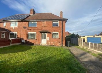 Thumbnail Flat to rent in 102 Stand Road, Chesterfield