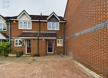 Thumbnail Terraced house to rent in Bittern Way, Aylesbury