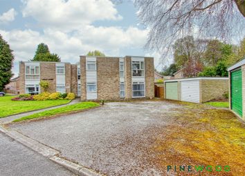 Thumbnail Flat for sale in Holly Court, Glenthorne Close, Chesterfield, Derbyshire