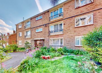 Thumbnail Flat for sale in Brading Crescent, Wanstead, London