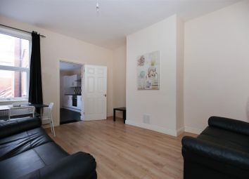 Thumbnail 2 bed flat to rent in Simonside Terrace, Heaton