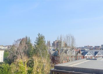 Thumbnail 2 bed flat for sale in Clarence Road, Tunbridge Wells