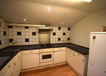 Two Bedroom First Floor Flat Close To Seven King Station- £1900 Pcm