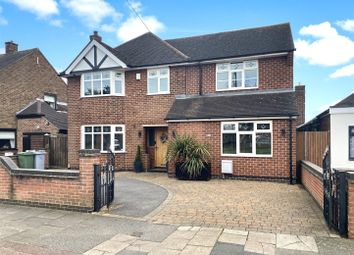 Thumbnail Detached house for sale in Grange Road, Newark