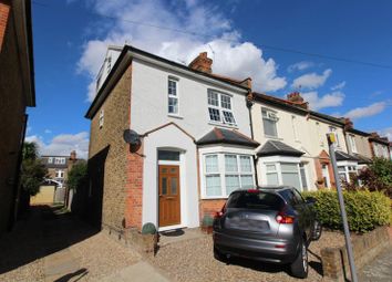 Thumbnail Flat to rent in St. Lawrence Road, Upminster