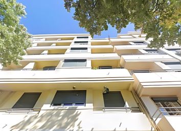 Thumbnail 6 bed apartment for sale in R. Sampaio E Pina 101, 1070 Lisboa, Portugal