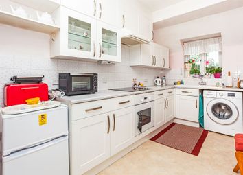 2 bed flat for sale in Robinswood Court, Rusper Road, Horsham RH12