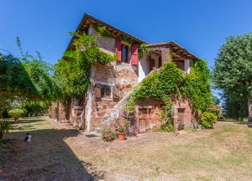 Thumbnail 7 bed villa for sale in Chiusi, Siena, Tuscany