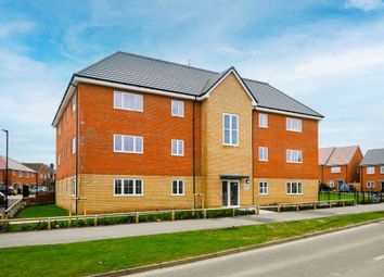 Thumbnail 2 bed flat for sale in Kingsmead Avenue, Chichester