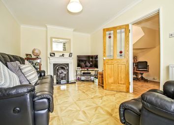 3 Bedrooms Terraced house for sale in Mottisfont Road, Abbey Wood SE2