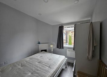 Thumbnail 1 bed flat to rent in Clapton Common, London