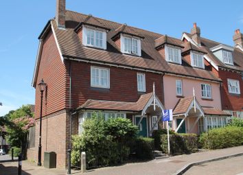 3 Bedroom End terrace house for rent