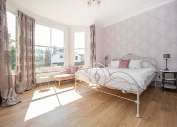 Thumbnail 2 bed flat to rent in Kings Road, Richmond