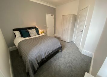 Thumbnail Room to rent in Earlsdon Avenue North, Earlsdon, Coventry