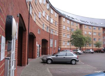 Thumbnail Flat to rent in St. Peter Street, Maidstone