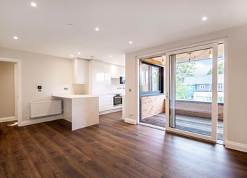 Thumbnail Flat to rent in Robinson Road, Tooting, London