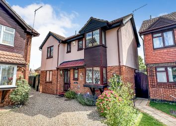 Thumbnail 3 bed detached house for sale in Girton Court, Cheshunt, Waltham Cross