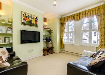 3 Bedrooms Maisonette for sale in Queenswood Road, Forest Hill SE23