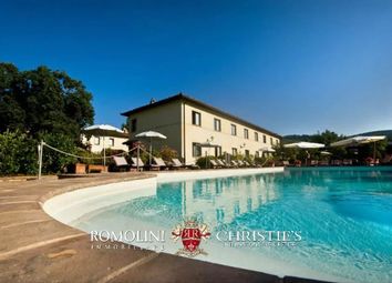 Thumbnail Hotel/guest house for sale in Perugia, 06100, Italy