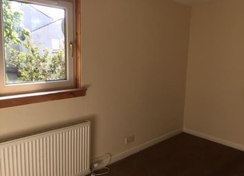 2 Bedroom Semi-detached house for rent