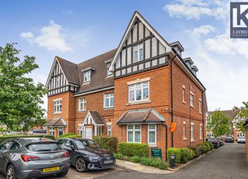 Thumbnail 2 bedroom flat for sale in Churchlands Way, Worcester Park
