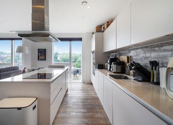 Thumbnail Flat for sale in Loampit Vale, Lewisham, London