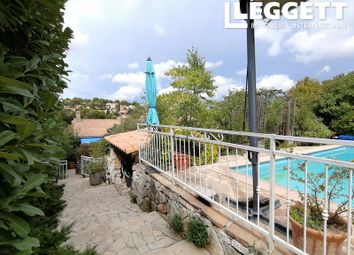 Thumbnail 7 bed villa for sale in Carnoux-En-Provence, Bouches-Du-Rhône, Provence-Alpes-Côte D'azur