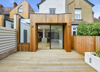 4 Bedroom Terraced house for rent