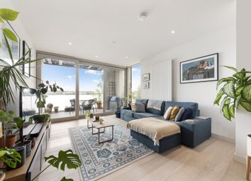 Thumbnail Flat for sale in Liner House, Royal Wharf Walk