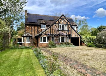 Thumbnail 5 bed detached house to rent in Camlet Way, Hadley Wood, Hertfordshire