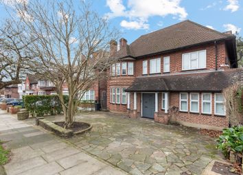 Thumbnail 6 bed detached house to rent in Fairholm, London