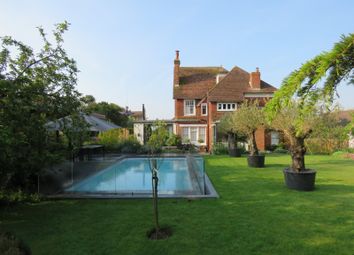 Thumbnail Detached house for sale in Hillcrest Road, Hythe, Kent