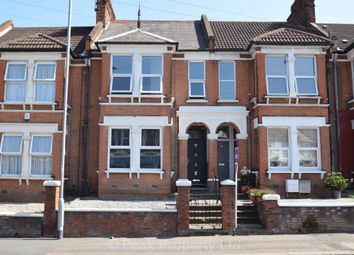 Thumbnail 6 bed shared accommodation for sale in West Road, Westcliff On Sea