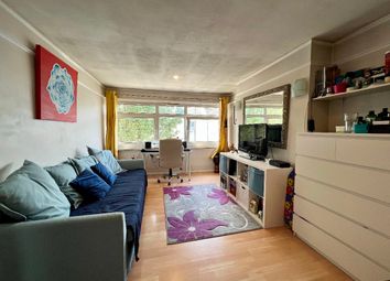 Thumbnail 2 bed flat for sale in Balham New Road, London